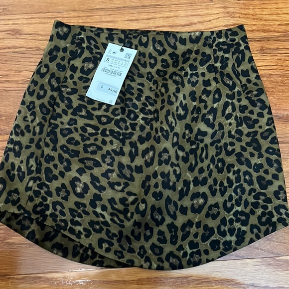 Zara Skirt - Picture 5 of 6